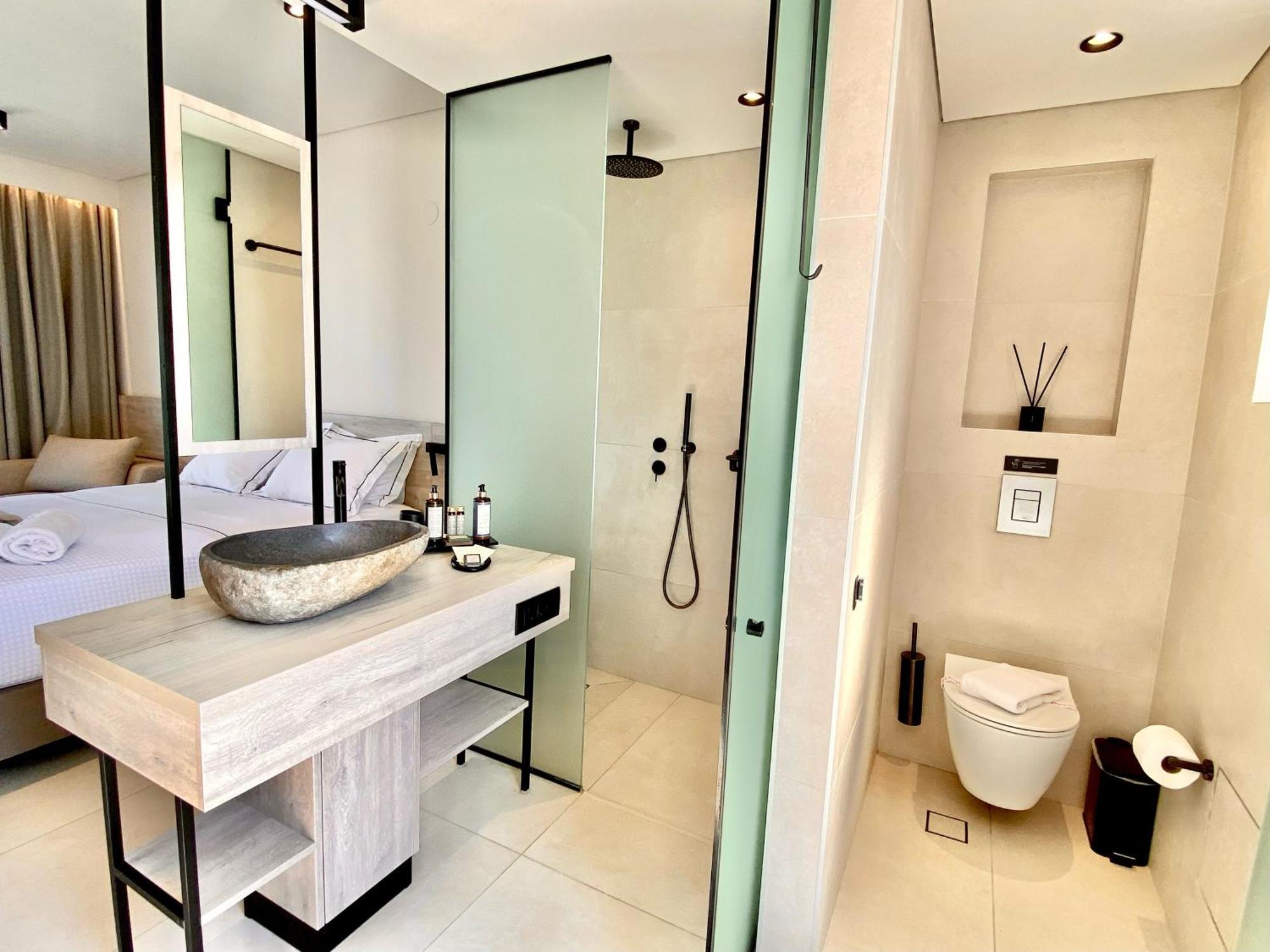 Eleia Seafront Rooms & Villas เปตรา ภายนอก รูปภาพ