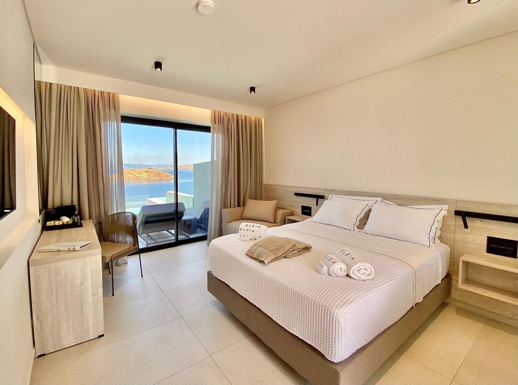 Eleia Seafront Rooms & Villas เปตรา ภายนอก รูปภาพ